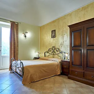  Farm stay Agriturismo Conte Ruggero